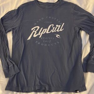 RIP CURL LONG SLEEVE Unisex Shirt - Medium🏄‍♀️